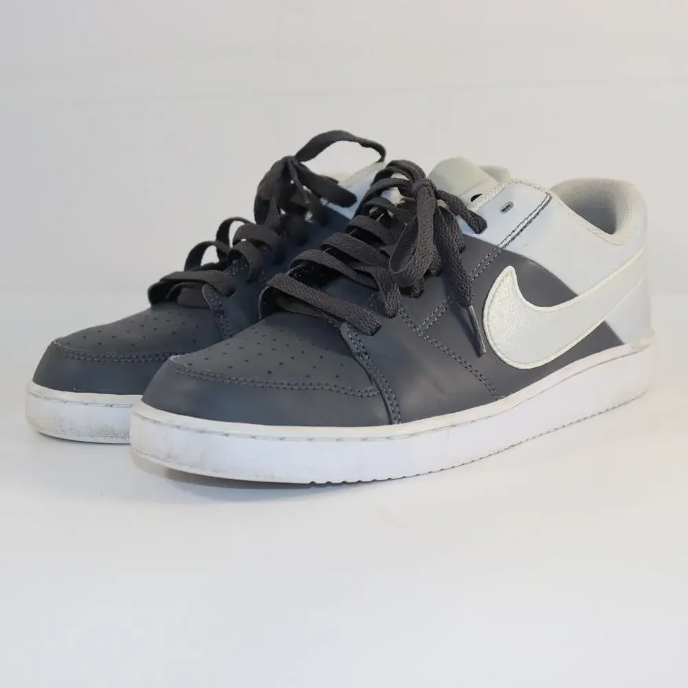 Nike Court Tradition 2 Men’s Sneakers – Size 8.5‎ – Gray